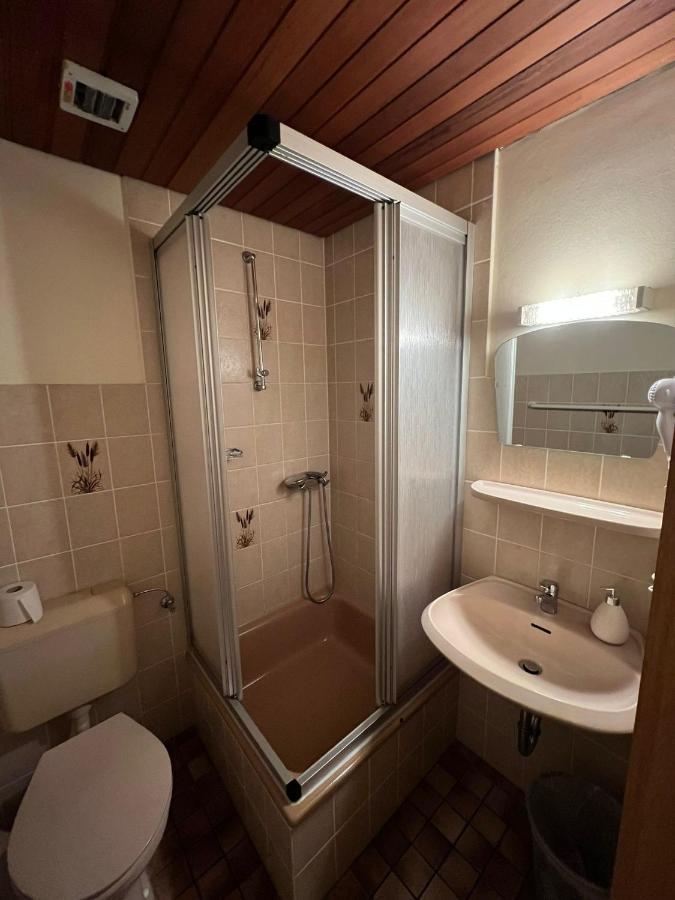 Restaurant Yamas Im Haus Waldesruh Hotel Nettetal Luaran gambar